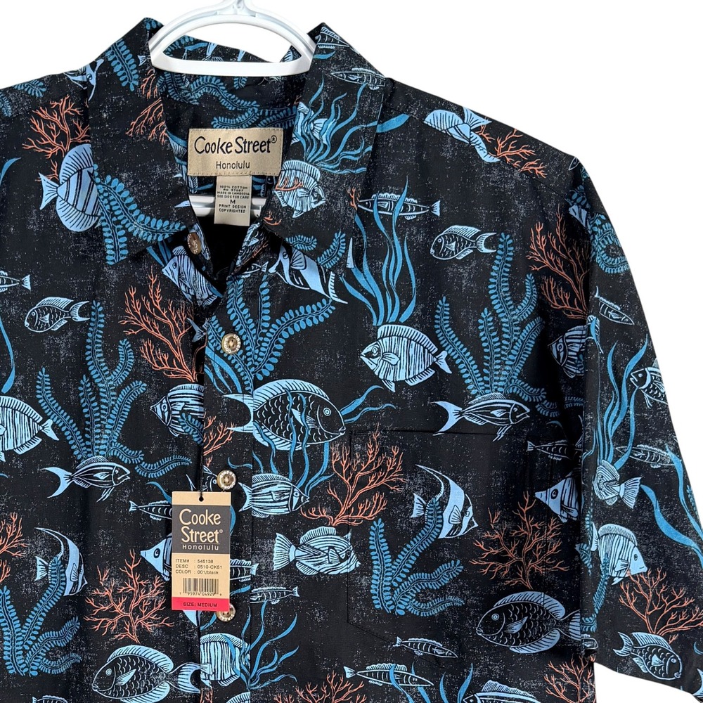 Cooke Street Honolulu Hawaiian Shirt Mens M Black Fish Coral Print Short‎ Sleeve
